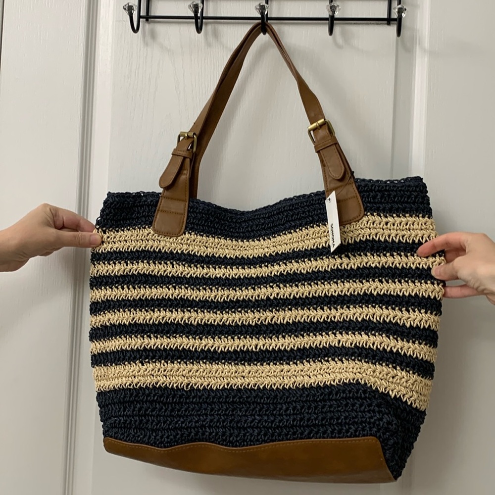 Navy Blue and Cream Striped Woven Straw Tote Bag - Picture 14 of 17